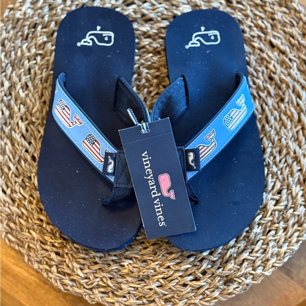 NWT Vineyard Vines Maui Blue Kids Flip Flops